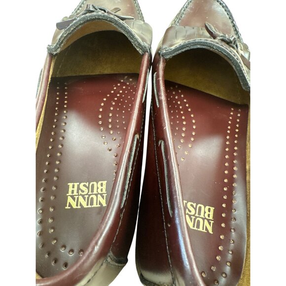 Nunn Bush Mens Brown Tasseled Leather Loafers Size 9W SKU 7346